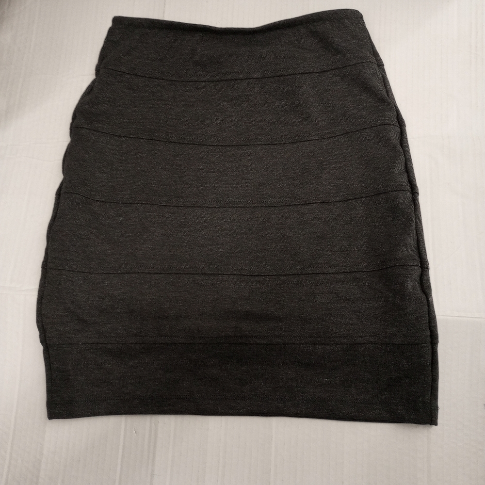Gray skirt Popular Basics